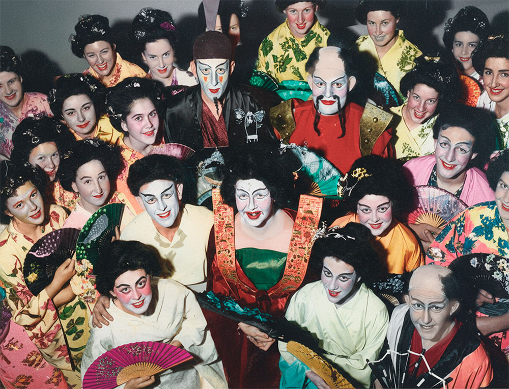 Black & White Photos by WordsnDesign