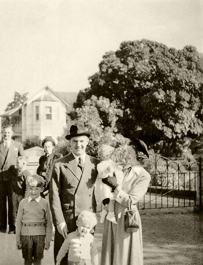 mother and child were the centre of attention in this photo restoration job